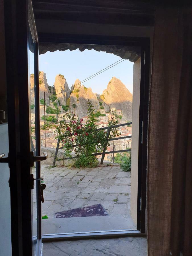 Casa Contadina Apartment Castelmezzano Exterior photo